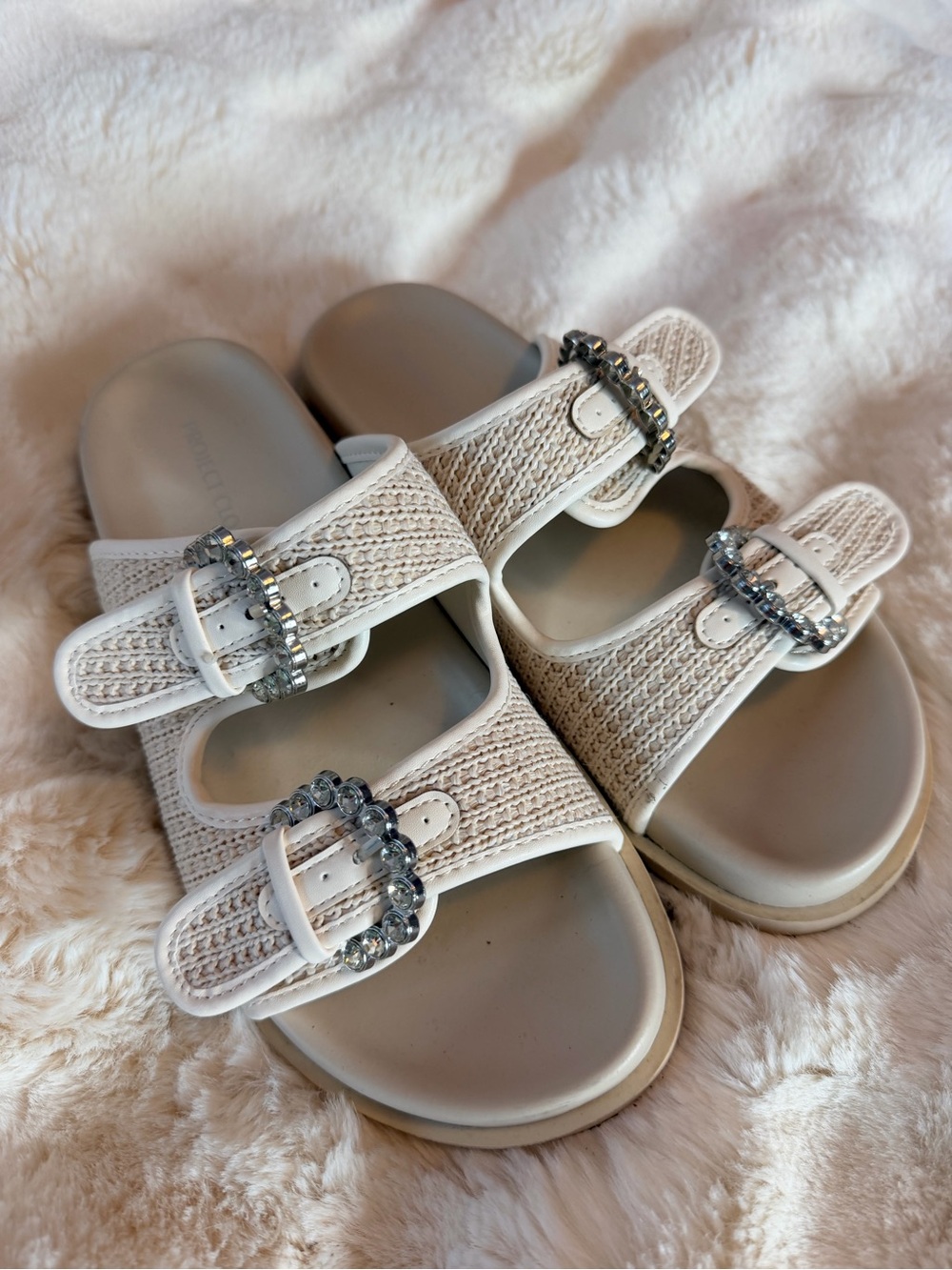 Project Cloud size 7 Women's Cream Beaded Buckle Slide Sandals